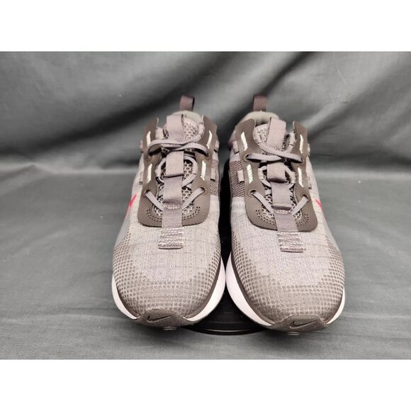 Nike Air Max 2021 (GS) Sneakers  Pewter & Red Size 5 NEW - Picture 3 of 11